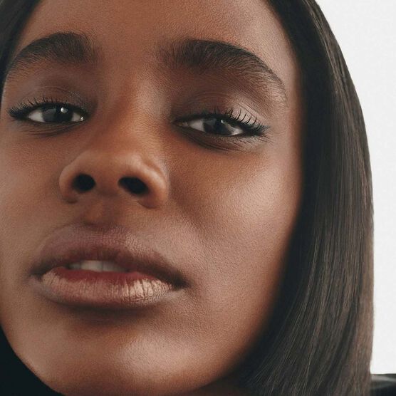 STUDIO FIX FLUID BASE NW48